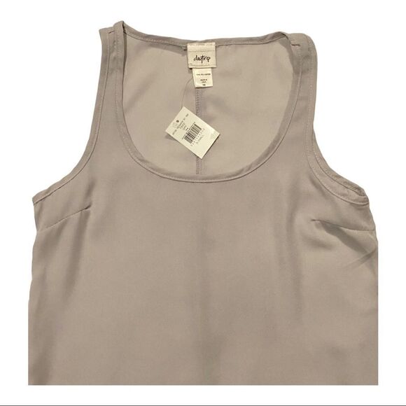 Daytrip Grey Chiffon Tank Top - Picture 3 of 10